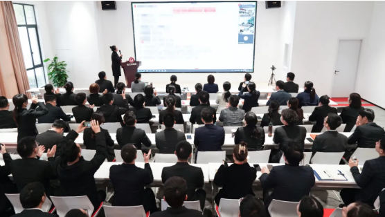 項目量質攀新高，掀起“大干100天”競賽高潮！12月上旬，集團成功通過49個優質投資選址項目