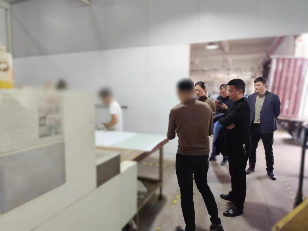 產品品類豐富，獲得20余項專利！湖南某地方政府實地對接高新技術顯示配件擴建投資選址項目