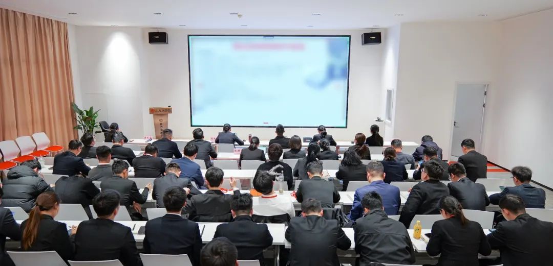 攻招商、拼項目、優服務，捍衛行業龍頭地位！3月中旬，集團共43個優質投資選址項目通過評估