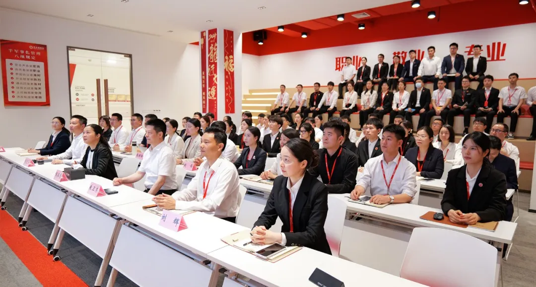 抓龍頭，鑄鏈條，強招商！5月下旬，集團共39個優質投資選址項目通過評估