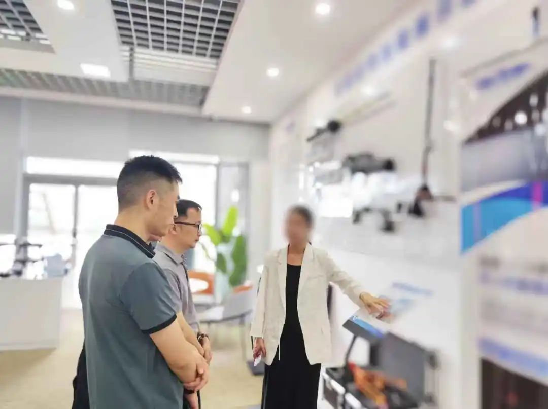 多項研發專利，合作政企超百家！四川某地方政府實地對接行業龍頭無人機飛行培訓多點布局項目